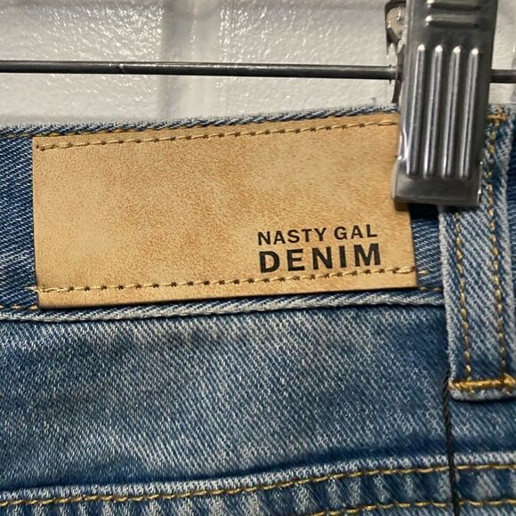 𝅺NWT Nasty Gal Too Blessed To Be Distressed Straight Leg Jeans Size 8 - Picture 6 of 11